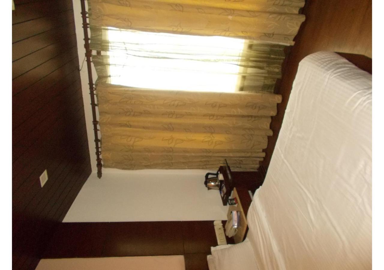 The Imperial Square Hotel Mussoorie Bagian luar foto