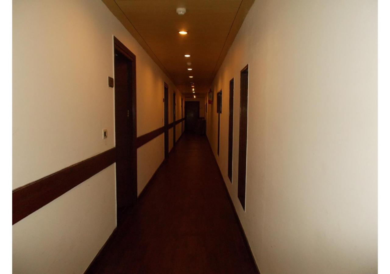 The Imperial Square Hotel Mussoorie Bagian luar foto
